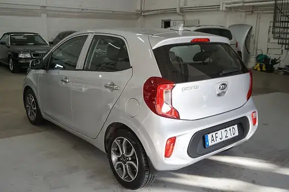 Kia Picanto 2021 photo 2