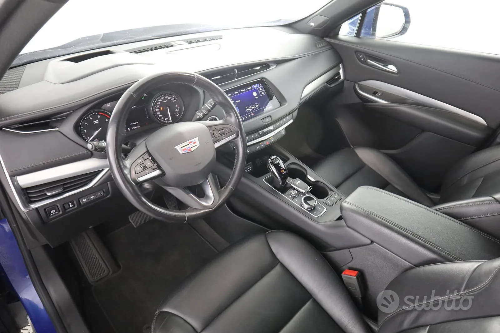Cadillac Xt4