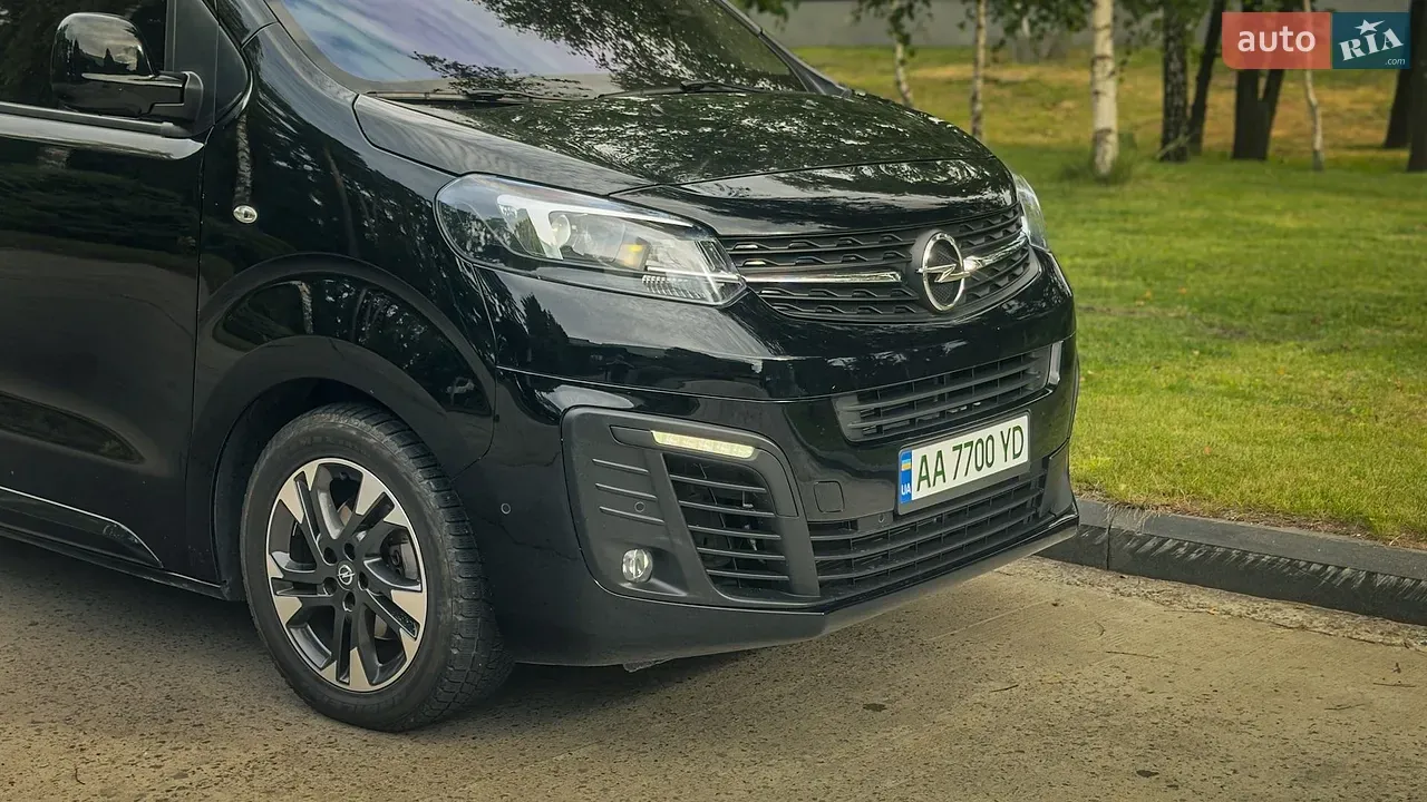 Opel Zafira 2021 photo 5