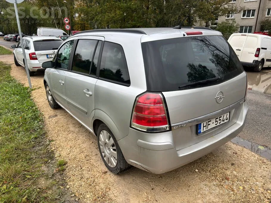 Opel Zafira 2007 photo 3