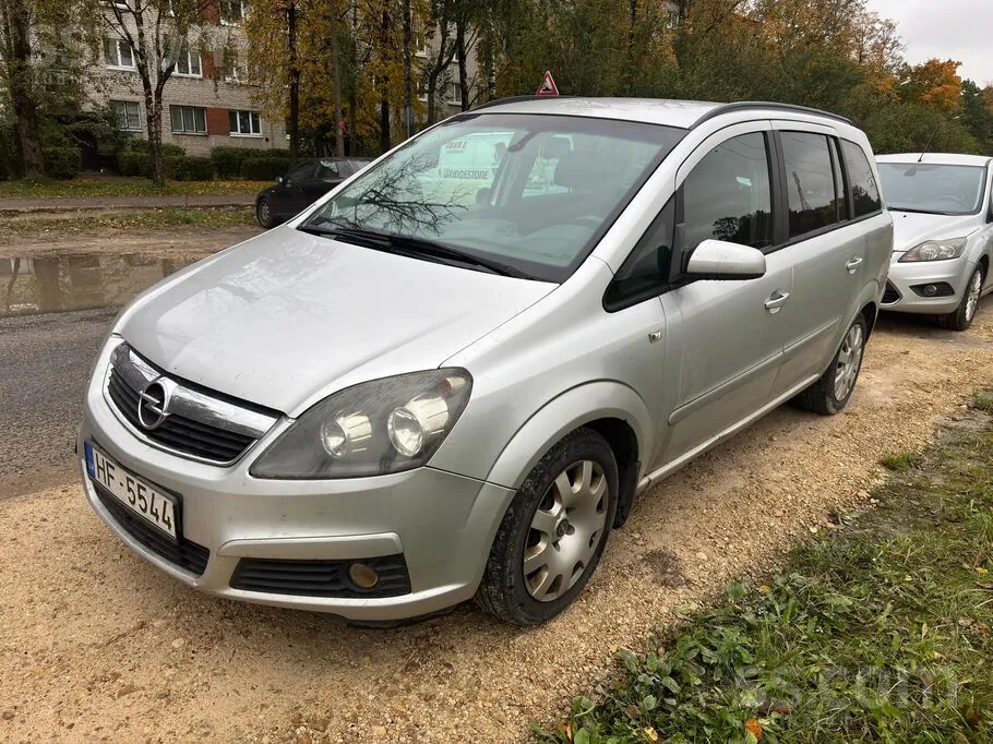 Opel Zafira 2007 photo 2