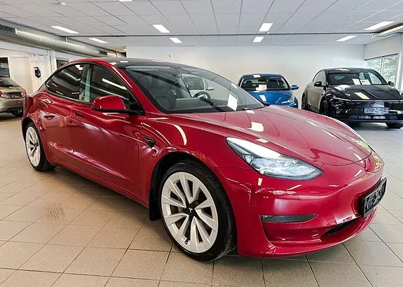Tesla Model 3 2021 photo 3