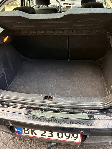 Citroen C4 2010 photo 3