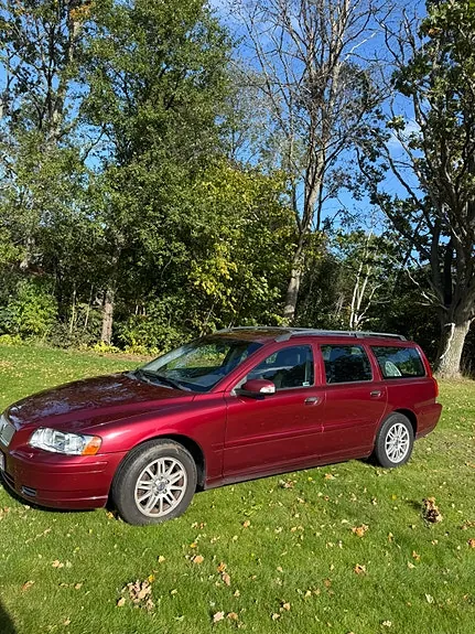 Volvo V70 2007 photo 2