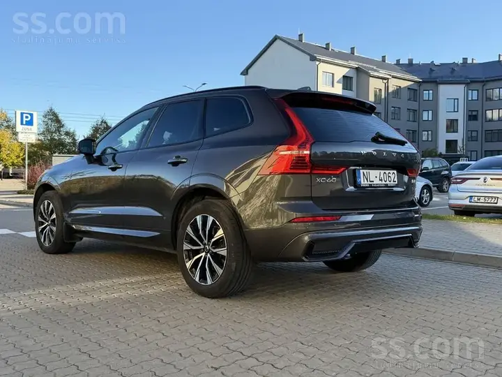 Volvo Xc60 2023 photo 3