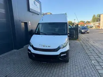 Iveco Daily 2018 photo 3