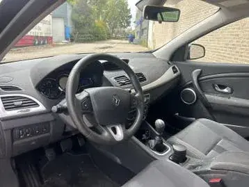 Renault Megane 2009 photo 3