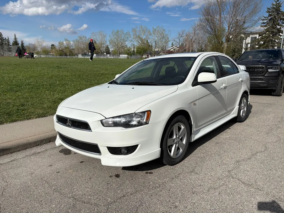 Mitsubishi Lancer 2013 photo 3