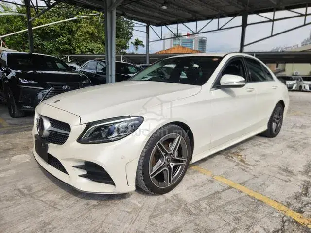 Mercedes-Benz C200