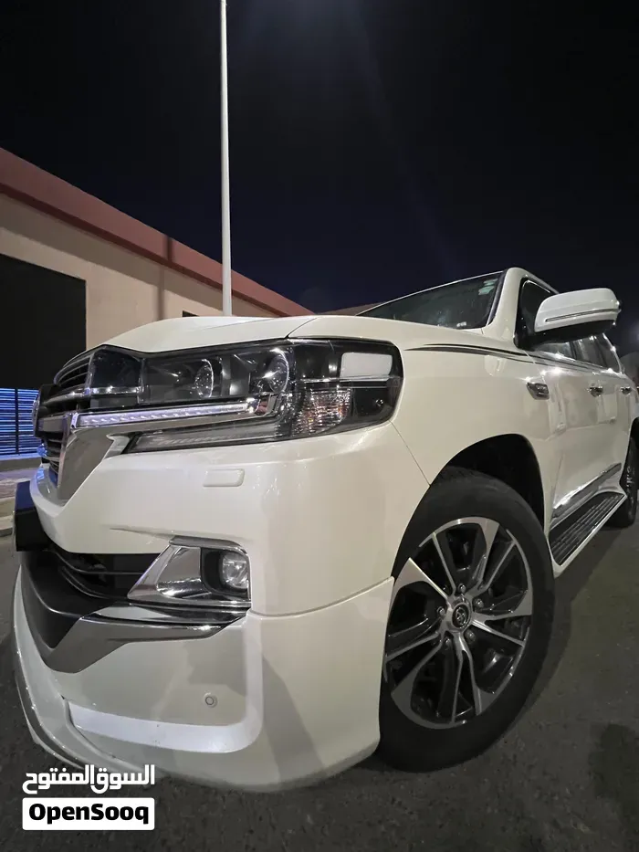 Toyota Land Cruiser 2020 photo 5
