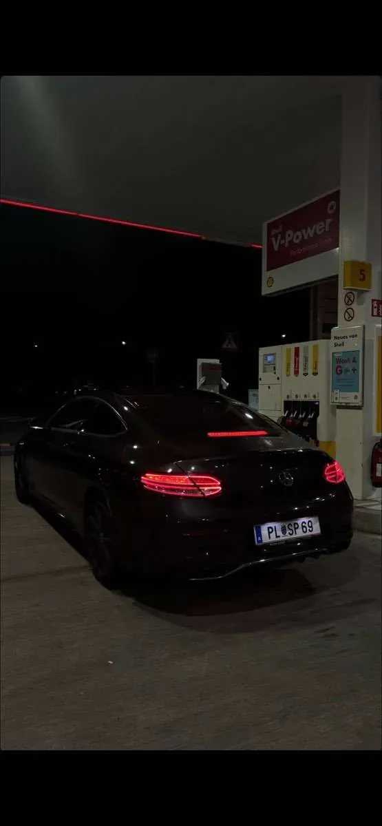 Mercedes-Benz C-Class 2020 photo 2