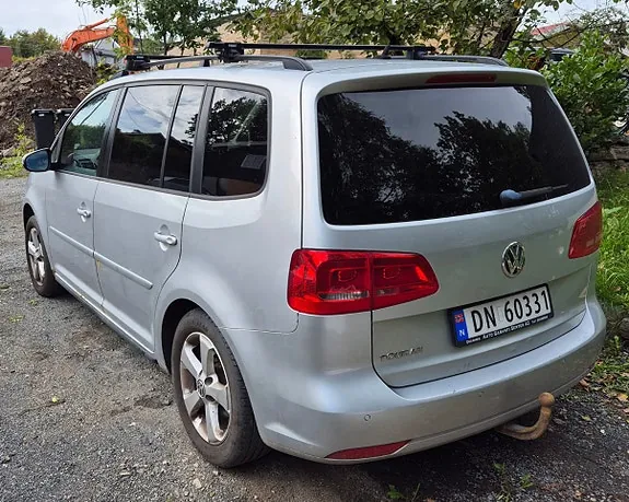 Volkswagen Touran 2011 photo 4