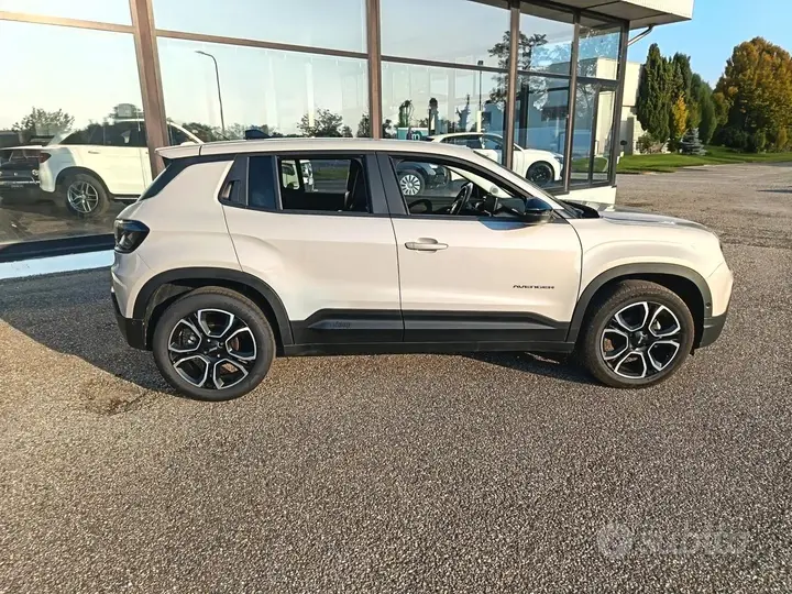 Jeep Avenger 2025 photo 5