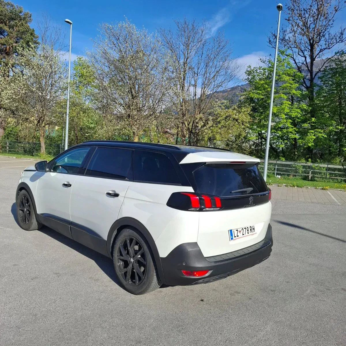 Peugeot 5008 2017 photo 3