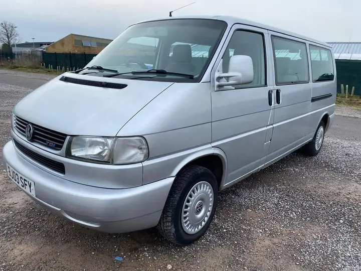 Volkswagen Caravelle 2003 photo 4