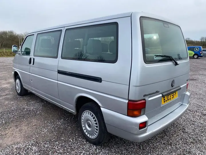 Volkswagen Caravelle 2003 photo 5