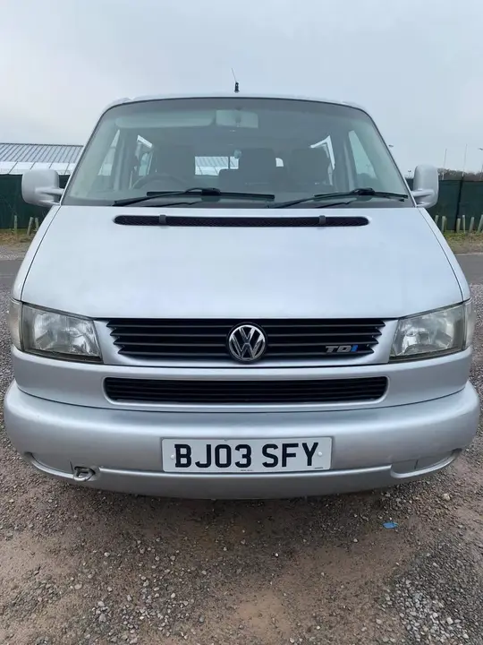 Volkswagen Caravelle 2003 photo 3