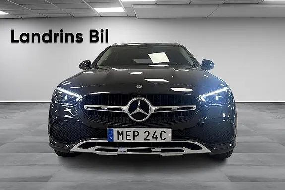 Mercedes-Benz C220 D 2025 photo 2