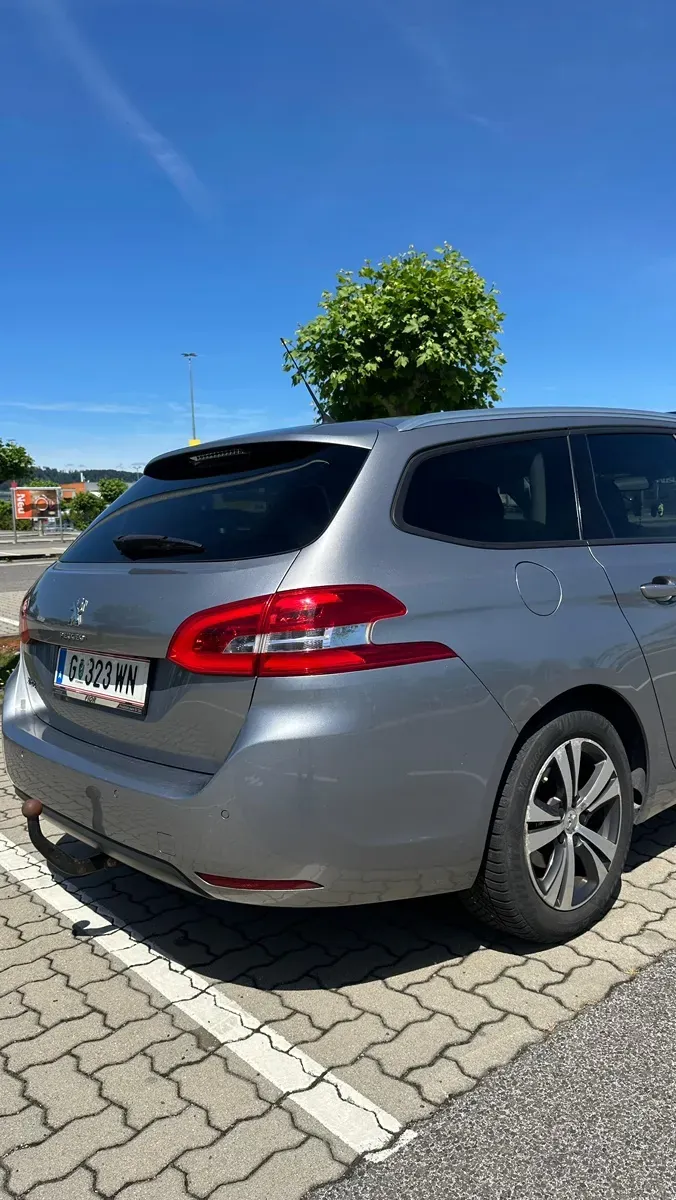 Peugeot 308 2016 photo 2