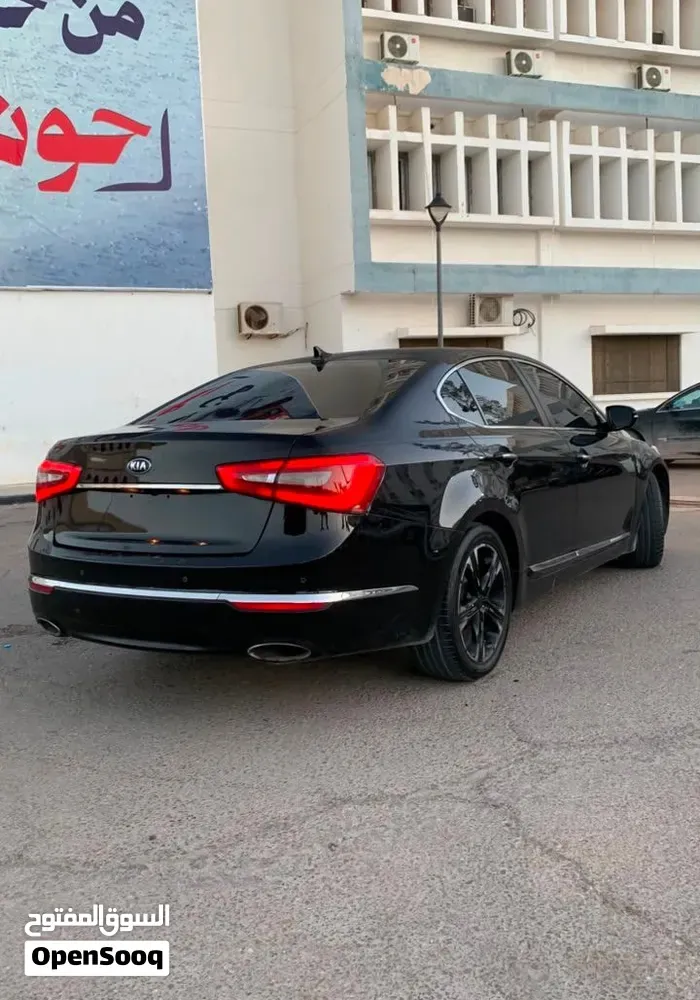 Kia Cadenza 2015 photo 2