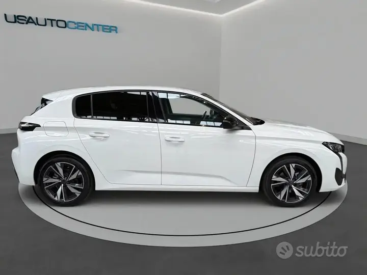 Peugeot 308 2023 photo 3