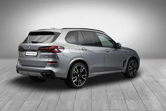 BMW X5 2025 photo 5