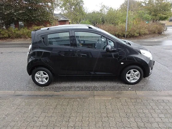 Chevrolet Spark 2012 photo 4