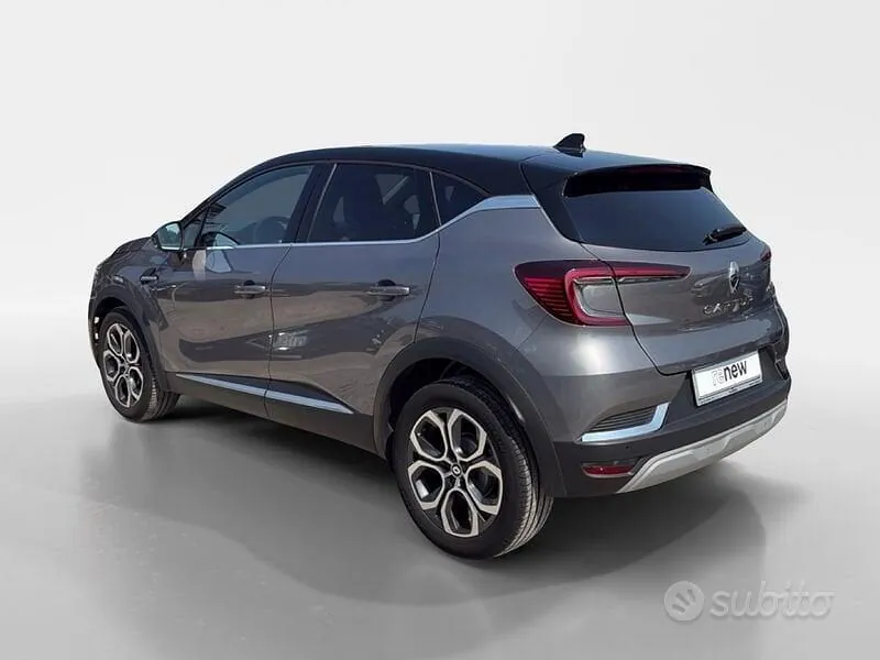 Renault Captur 2023 photo 3