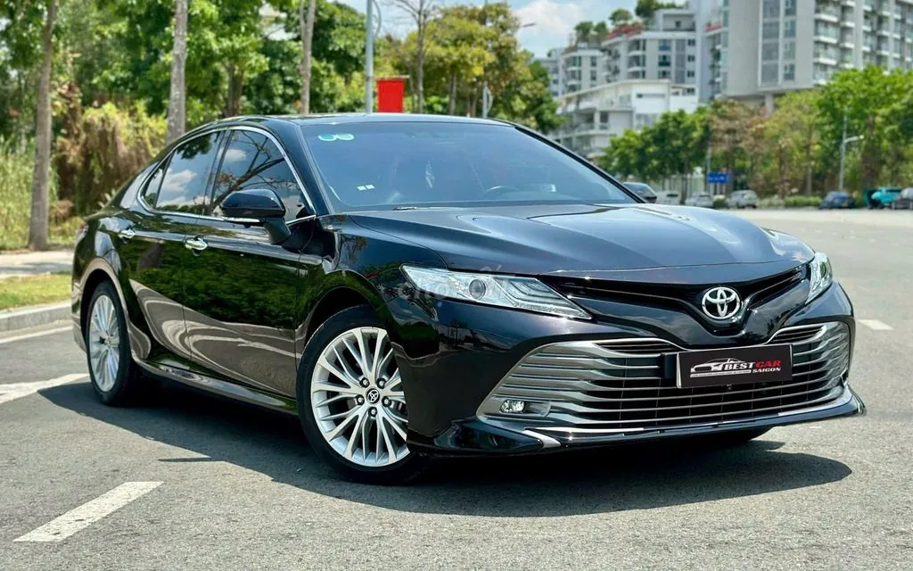 Toyota Camry 2020 photo 3