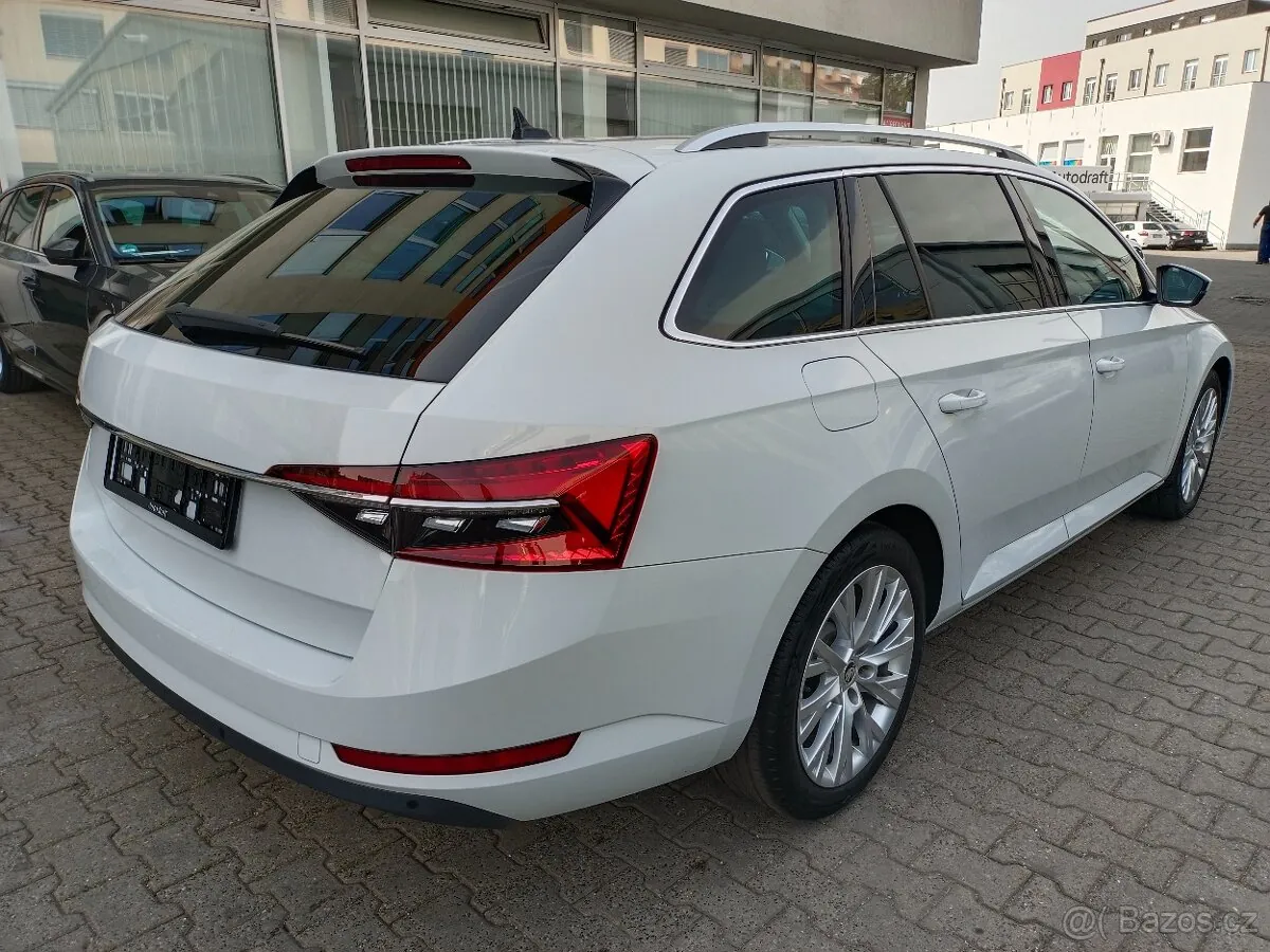 Skoda Superb 2024 photo 4