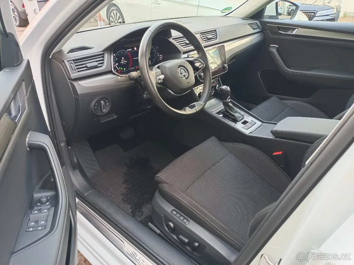 Skoda Superb 2024 photo 5