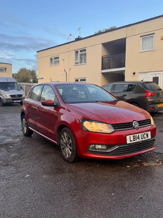 Volkswagen Polo 2014 photo 4