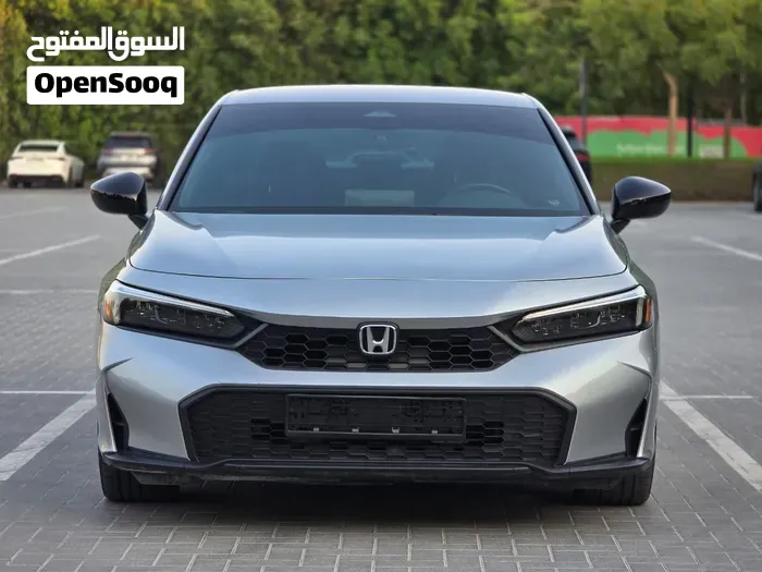 Honda Civic 2025 photo 2