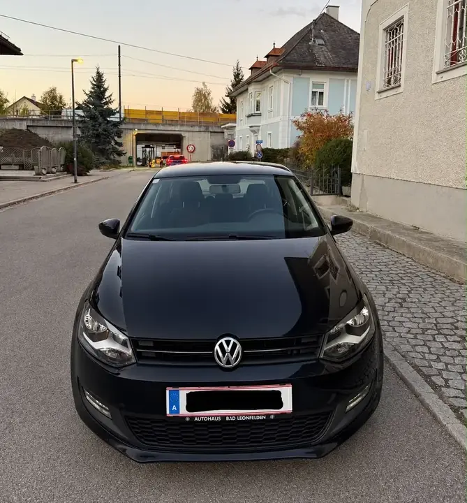 Volkswagen Polo 2010 photo 3
