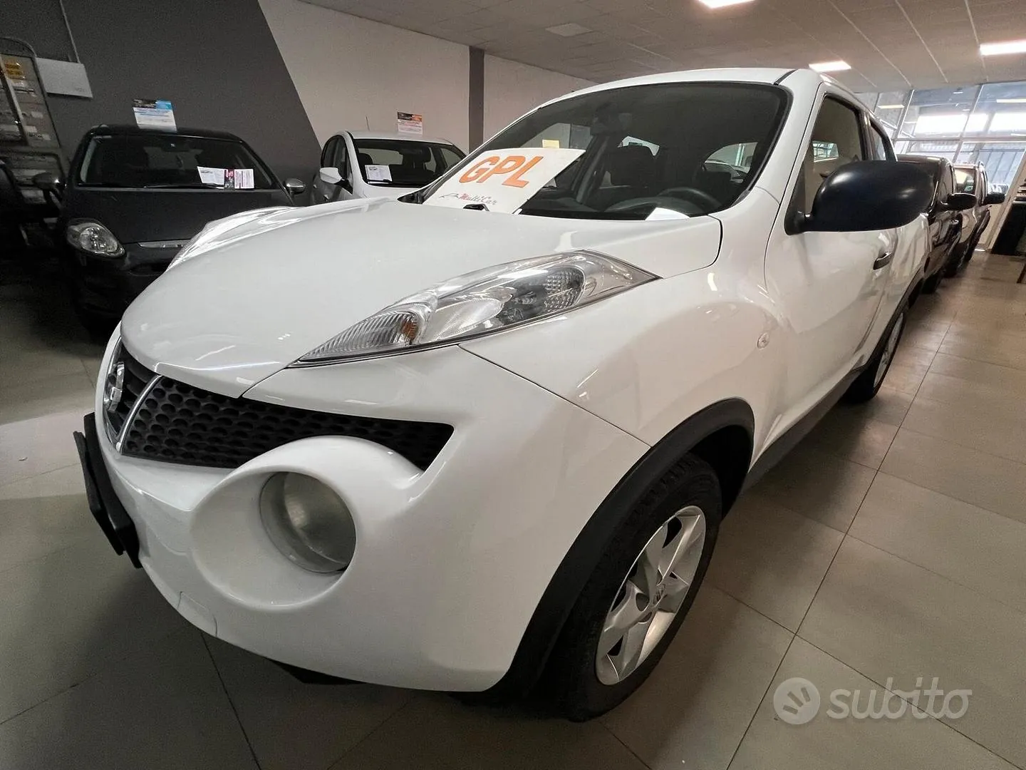 Nissan Juke 2012 photo 5