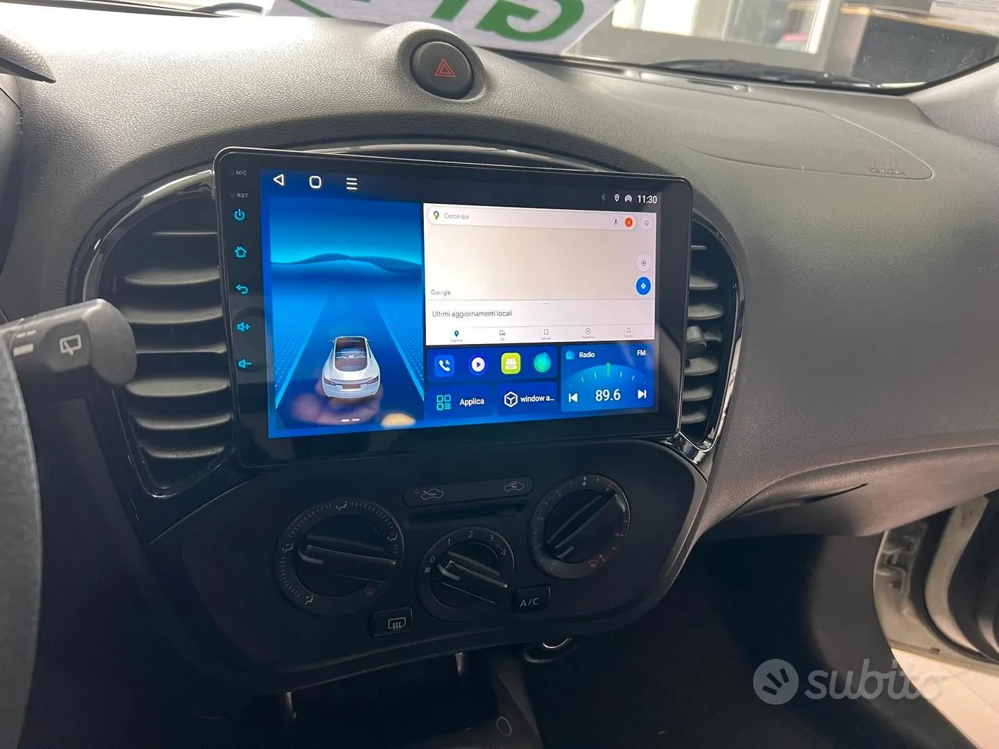 Nissan Juke 2012 photo 2