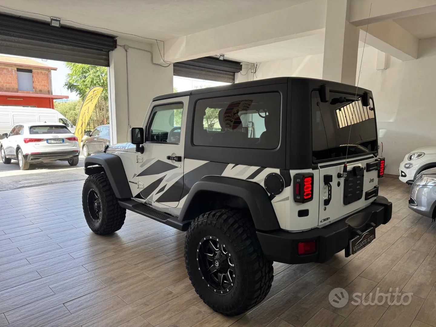 Jeep Wrangler 2012 photo 4