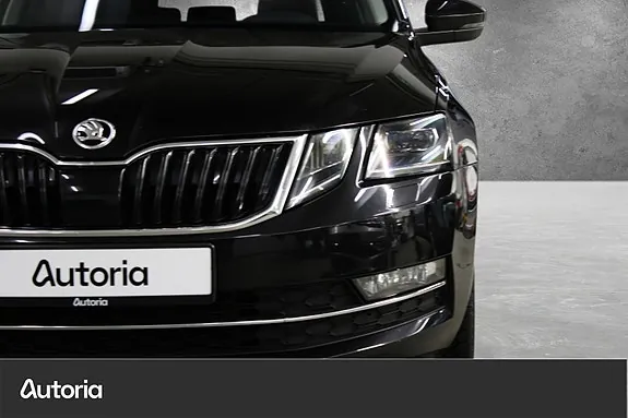 Skoda Octavia 2018 photo 5