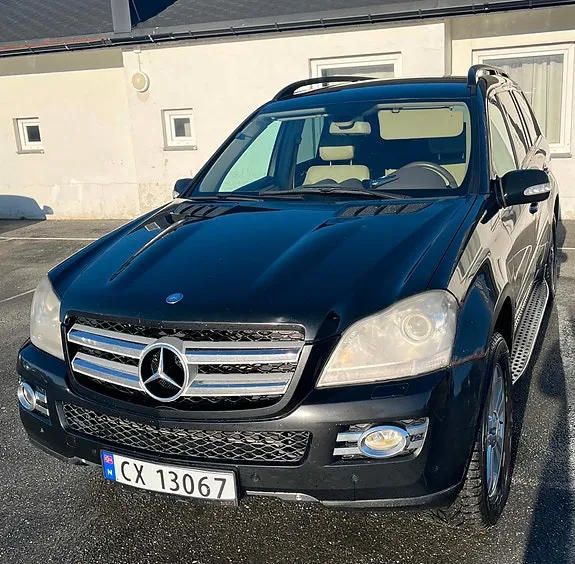 Mercedes-Benz Gl320