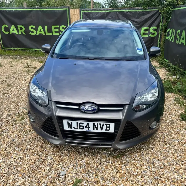 Ford Focus 2014 photo 3