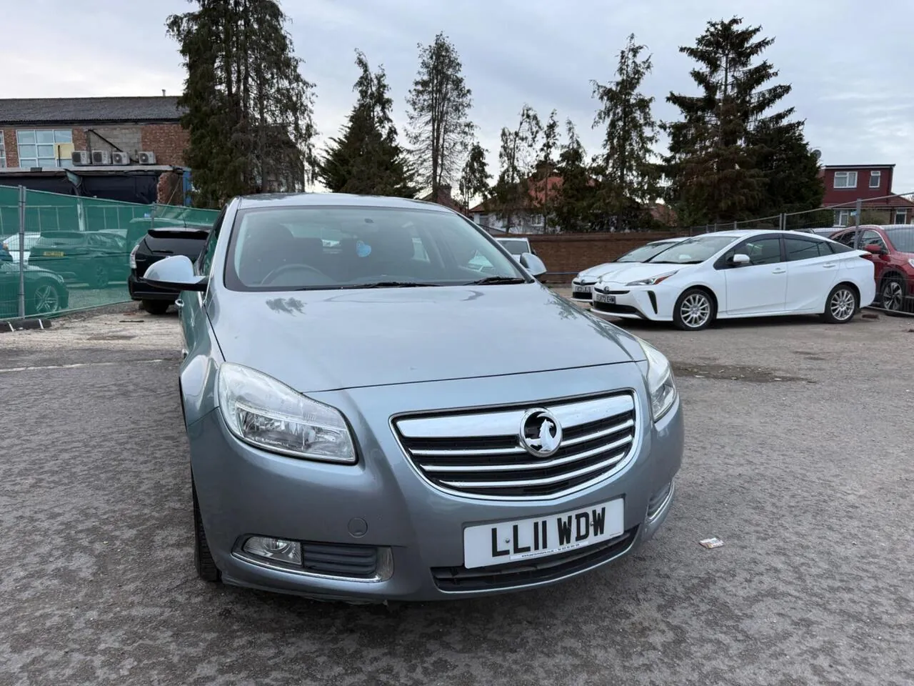Vauxhall Insignia 2011 photo 4