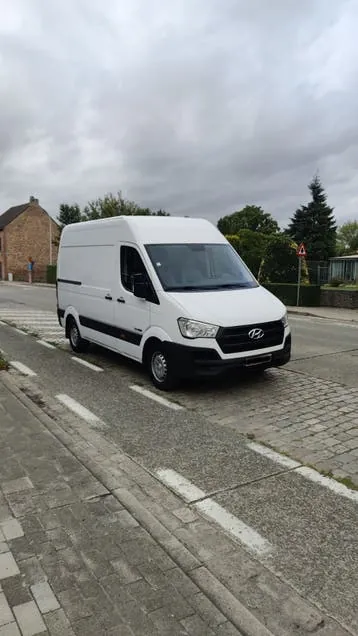 Hyundai H350