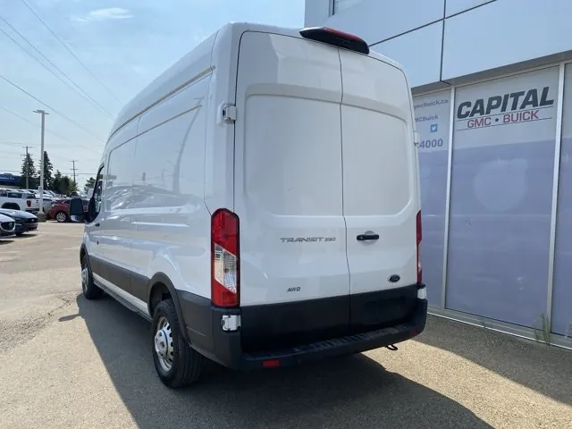Ford Transit 2023 photo 3