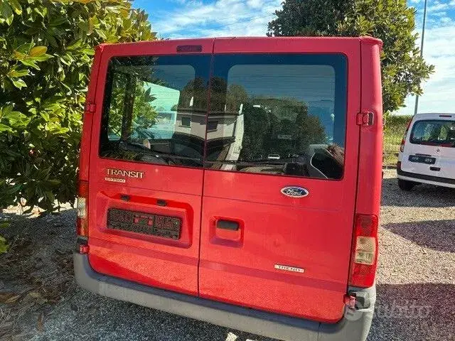 Ford Transit 2011 photo 5