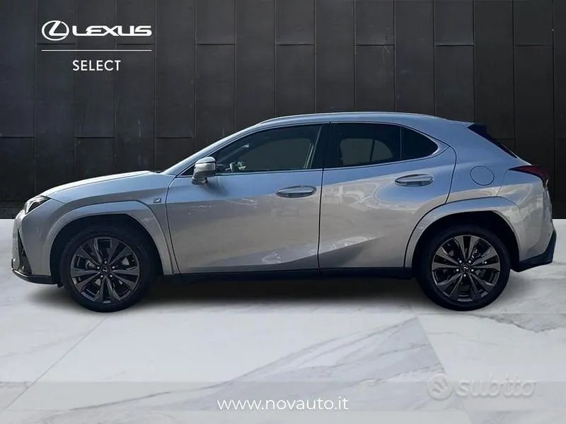 Lexus Ux 2022 photo 2