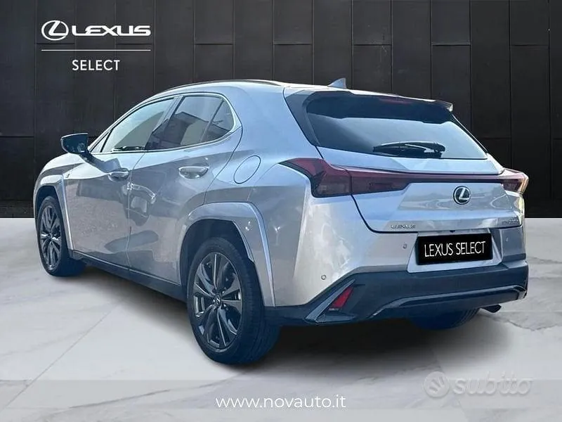 Lexus Ux 2022 photo 4