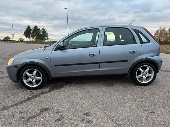 Opel Corsa 2004 photo 4