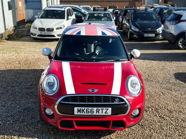 Mini Hatch 2016 photo 5