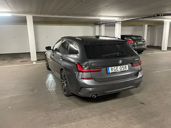 BMW 330E 2021 photo 2