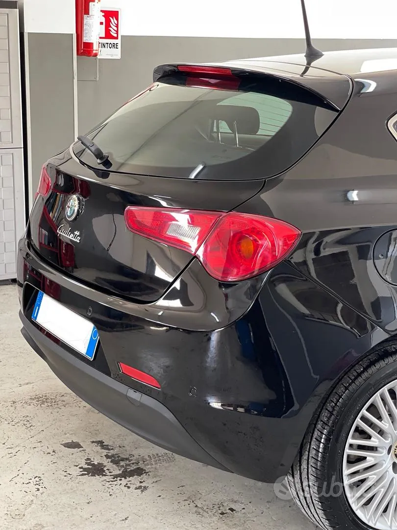 Alfa Romeo Giulietta 2014 photo 2
